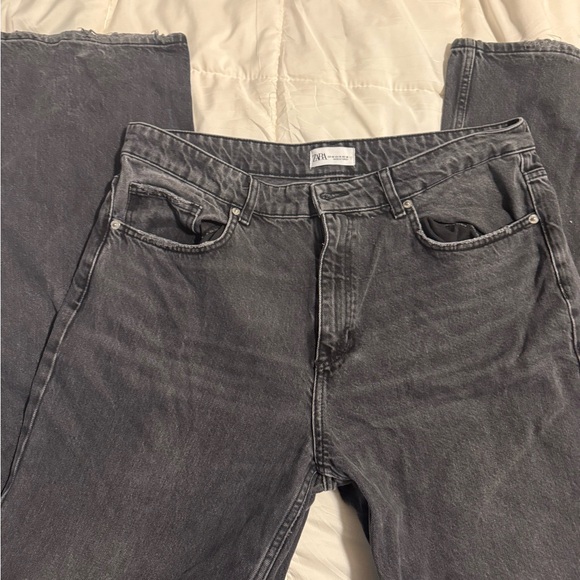 Zara Denim - Zara Men's Charcoal Straight Jeans